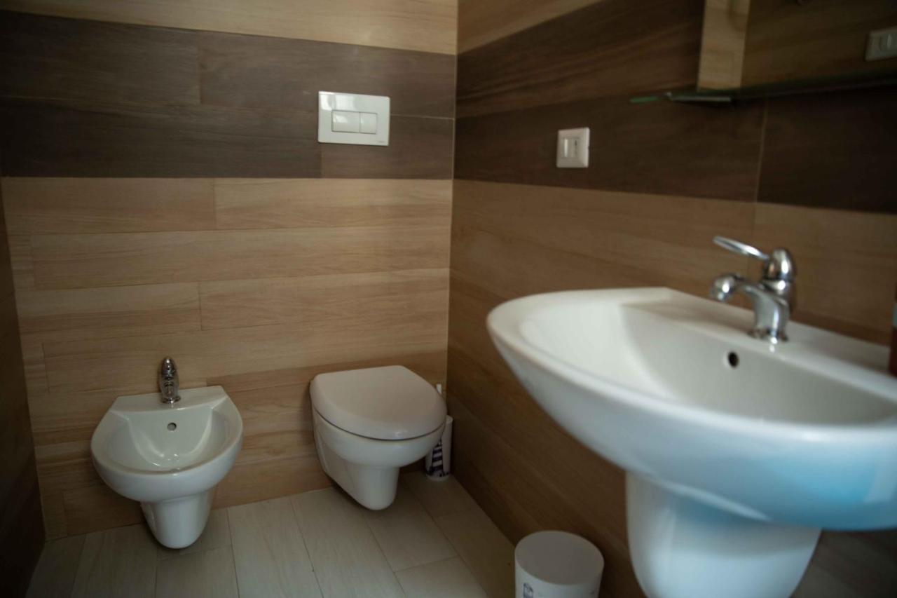 B&B Golfo Incantato - 比谢列 外观 照片